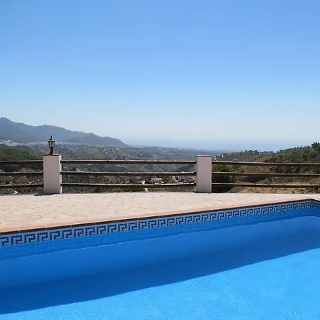 Caracoles Villa